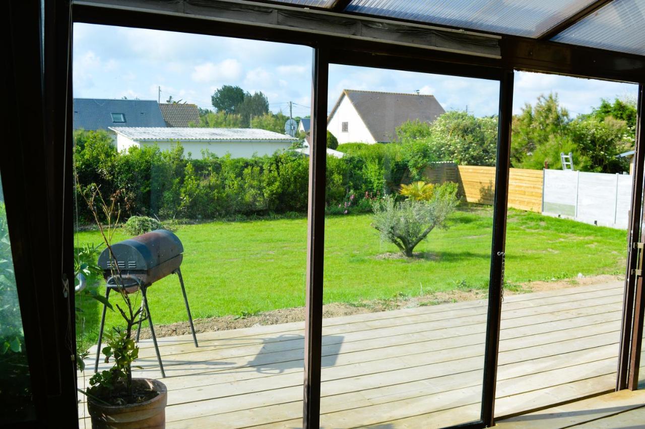 La Maison Penchee, Avec Jardin A 50m De La Holiday home Asnelles